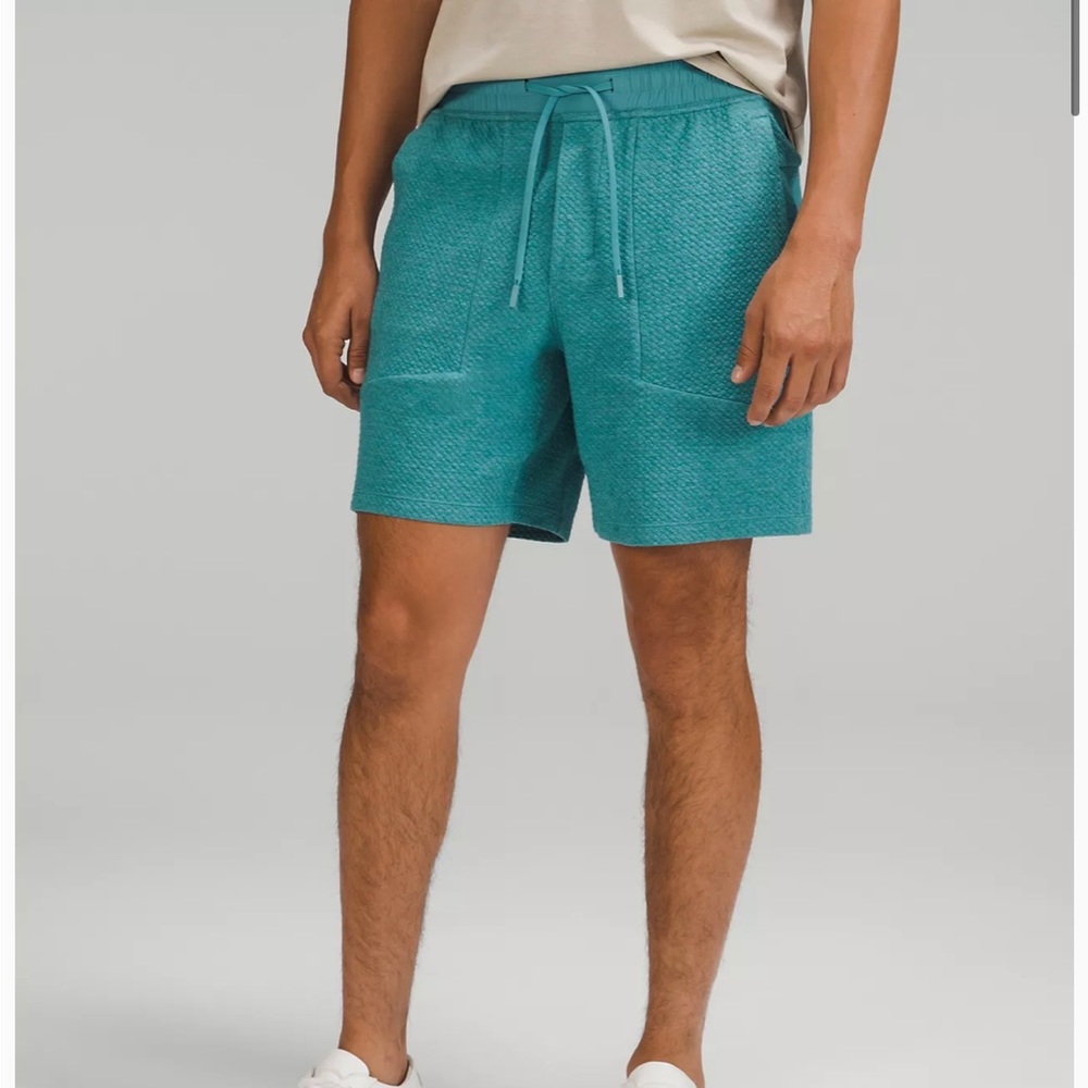 Blue size large lululemon shorts